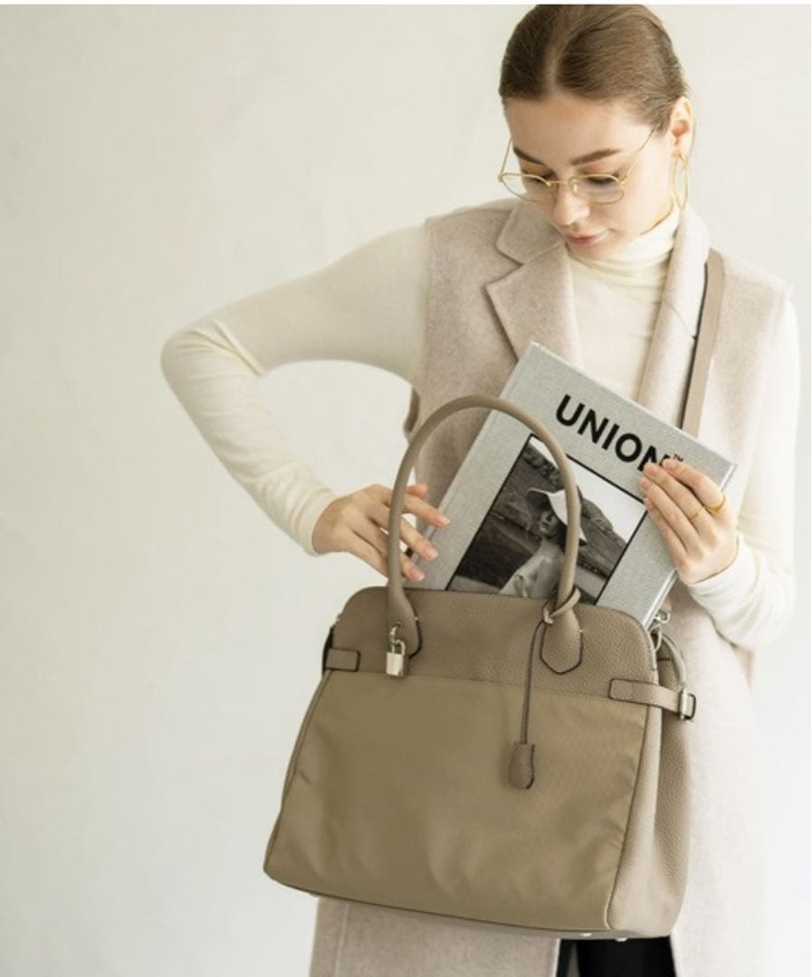 HAYNI ヘイニ Orietta nylon オリエッタナイロン グレージュ