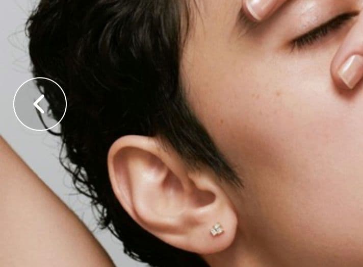 ✨現行品✨　AHKAHアーカーモザイクリュール ピアスk18　Au750