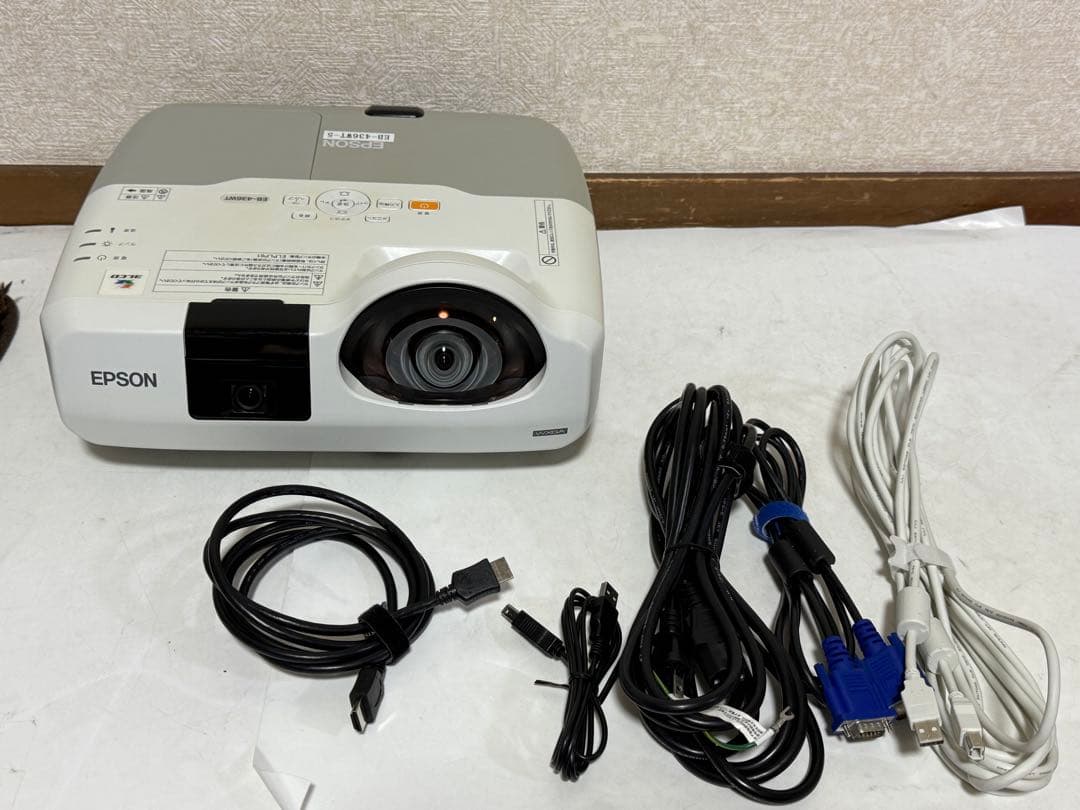 エプソン プロジェクター eb-436wt ランプ時間212h リモコン付き