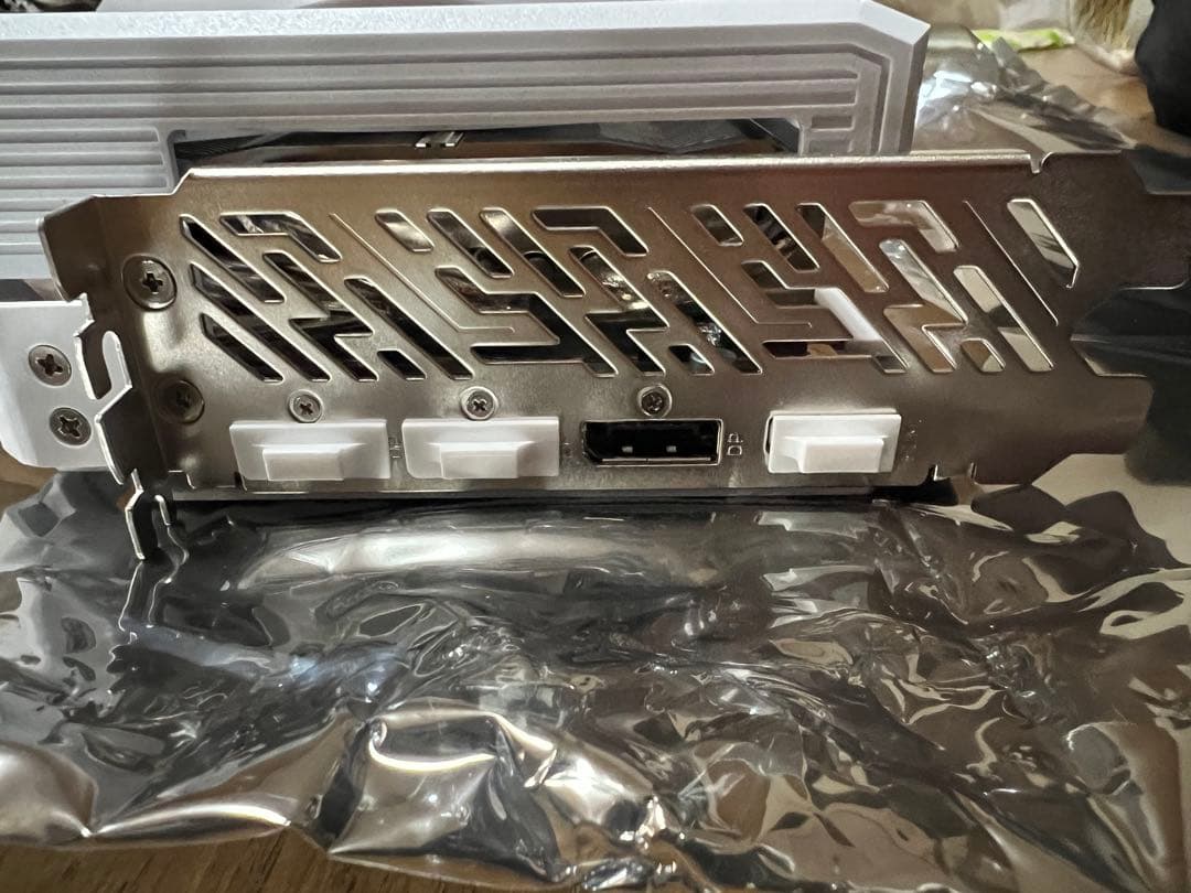 グラフィックボード・グラボ・ビデオカード Asrock Radeon RX 9070 XT SteelLegend16GB