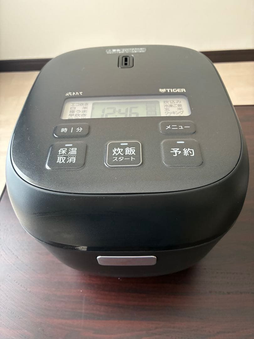 タイガー魔法瓶(TIGER) 炊飯器 3合 24年製
