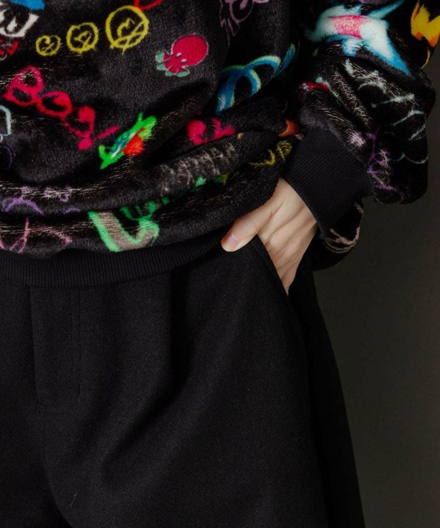 新品タグ付 スカラー　153765：POP刺繍起毛あったかパンツ