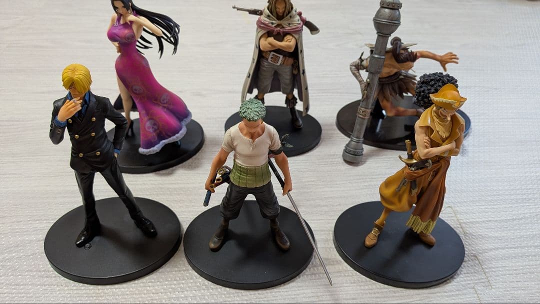 ワンピース フィギュアセット 複数キャラクター　まとめ売り