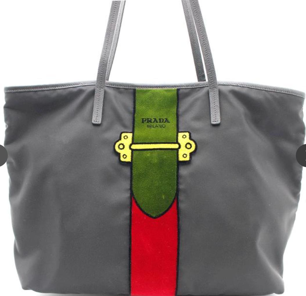 PRADA　プラダ　ナイロントートバッグ　ベルベット柄　ブラック