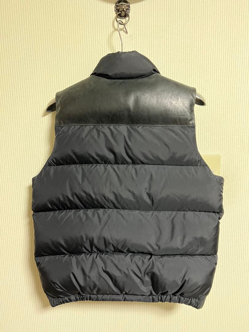 【希少】THE NORTH FACE ダウンベスト L 黒　裏地ペイズリー