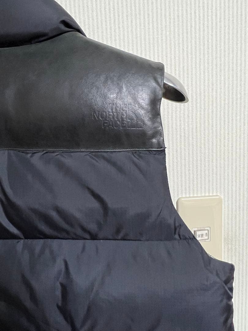 【希少】THE NORTH FACE ダウンベスト L 黒　裏地ペイズリー