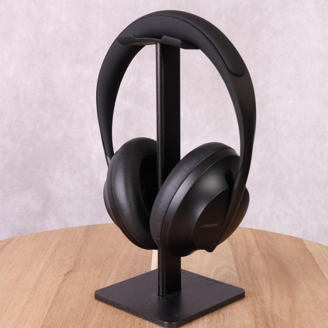 【ほぼ新品】Bose ボーズ ノイズキャンセリング ヘッドフォン　NC700