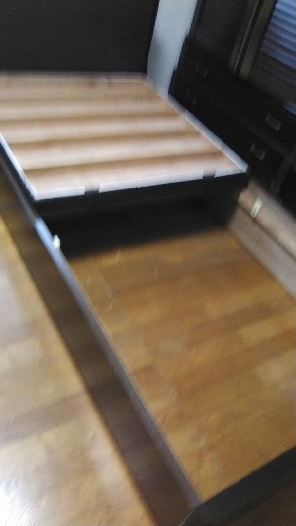 カリモク家具　ダークブラウン シングルベッドフレーム