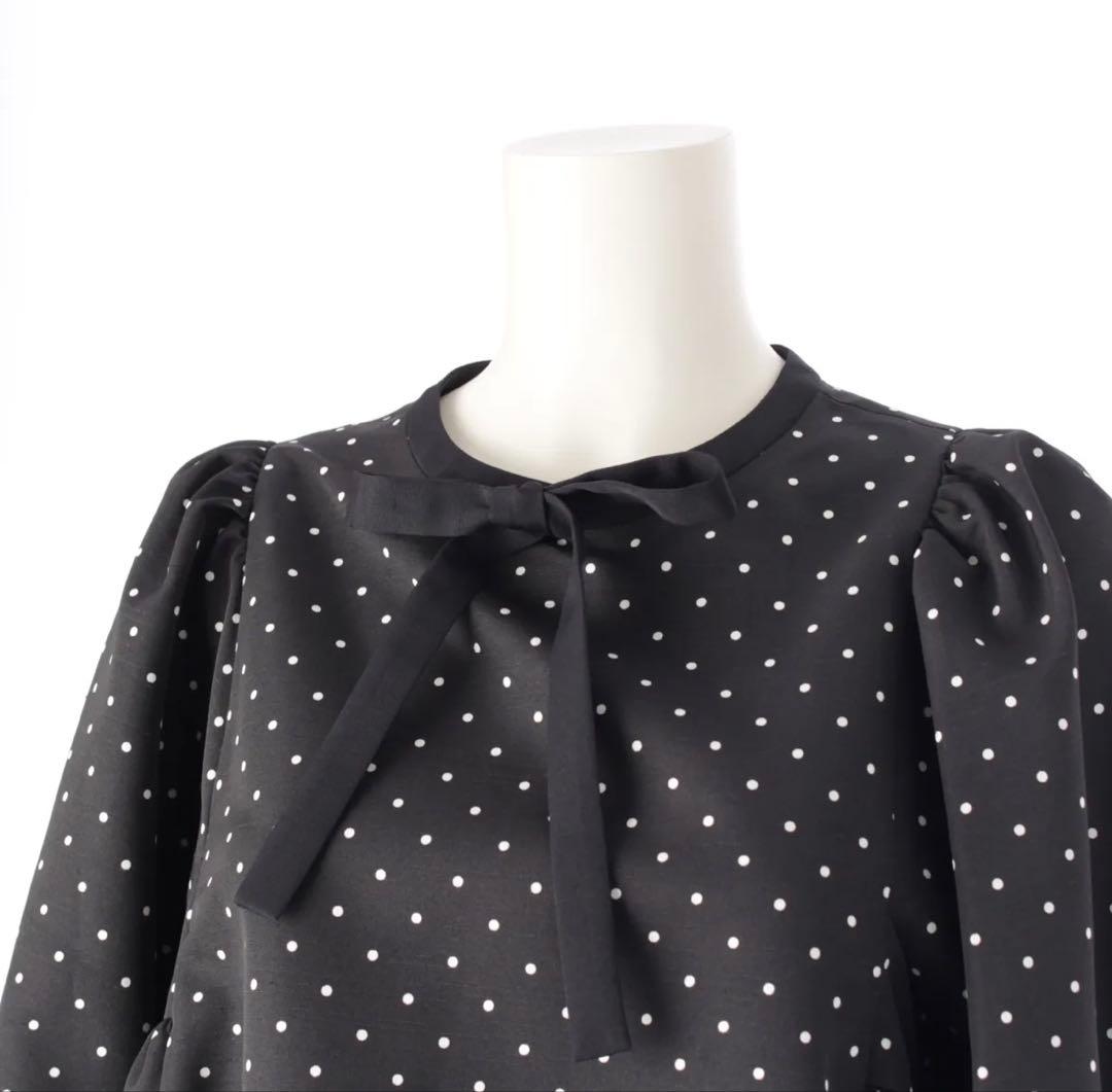 ヨリYori✨新品未使用ドットサイドギャザーブラウス