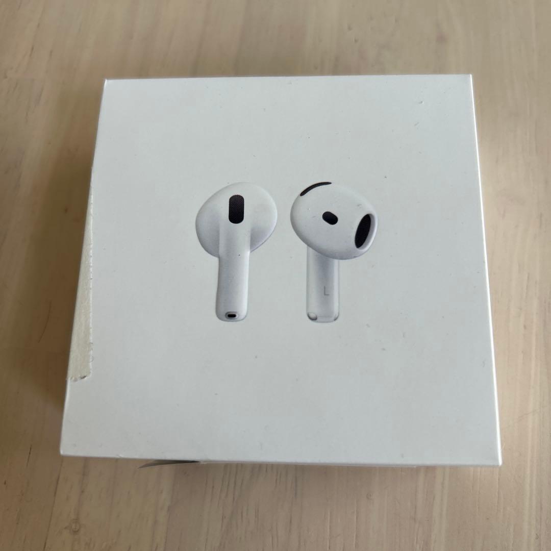 新品未使用♡AirPods 4 本体 ホワイト