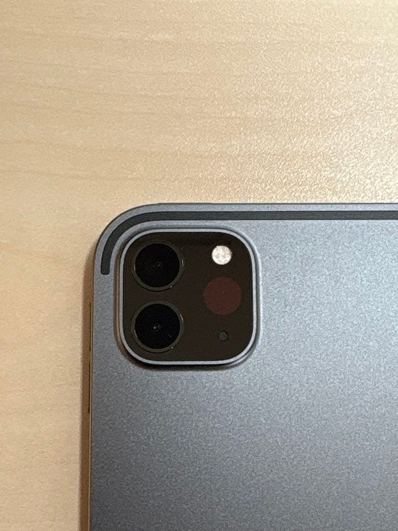 【美品】Apple iPad Pro 11インチ 第2世代 128gb