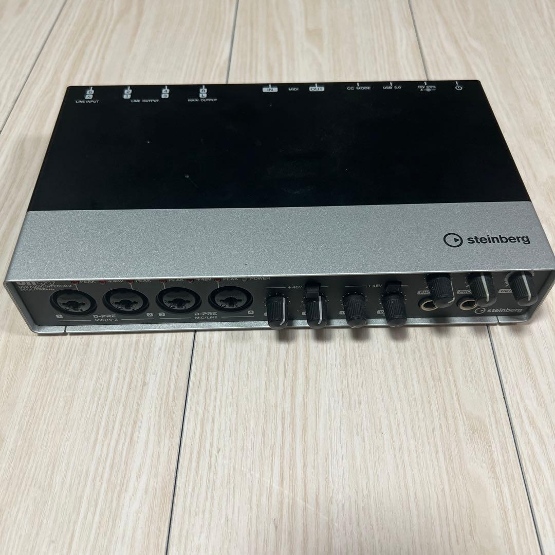 steinberg UR44 オーディオインターフェイス本体のみ