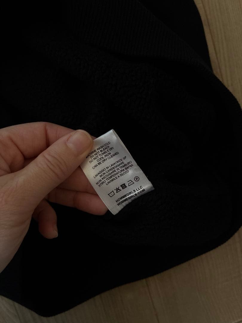 Hommegirls オムガールズ クルーネック スウェット 黒