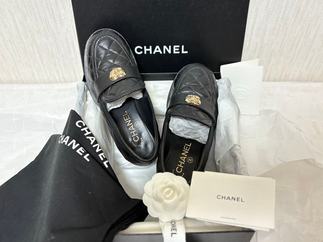 CHANELシャネル　ローファー　37