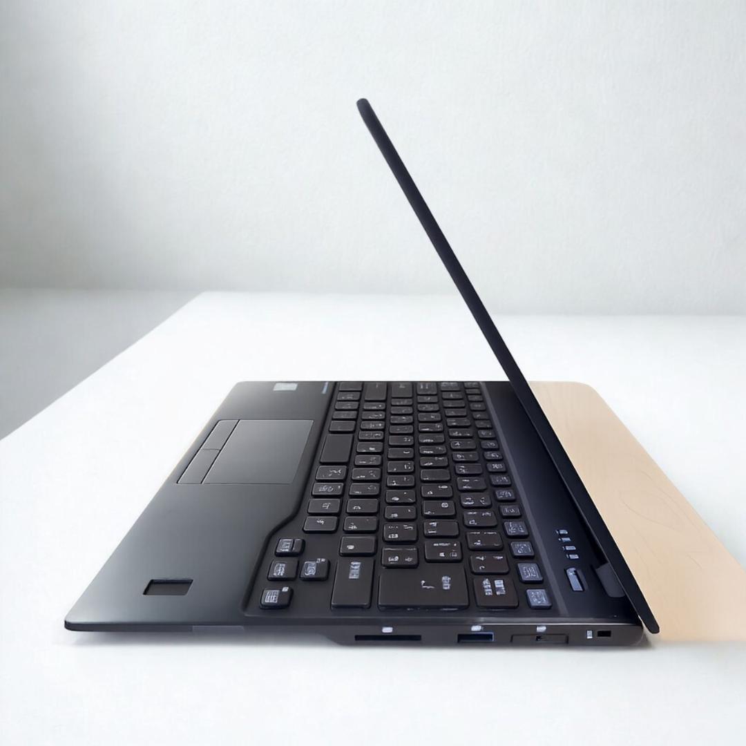 【軽量】富士通 LIFEBOOK i5 8GB SSD256GB Win11✨