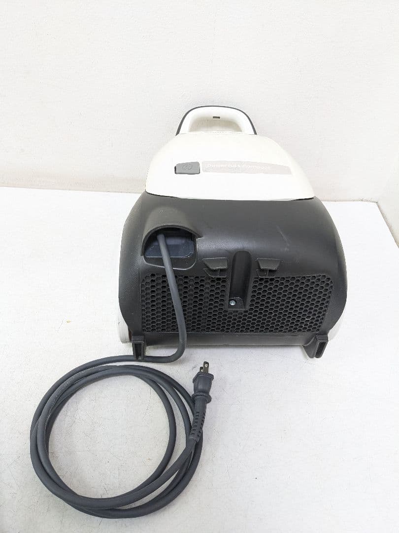 Panasonic MC-PKL18A-W 紙パック式掃除機 2017年製