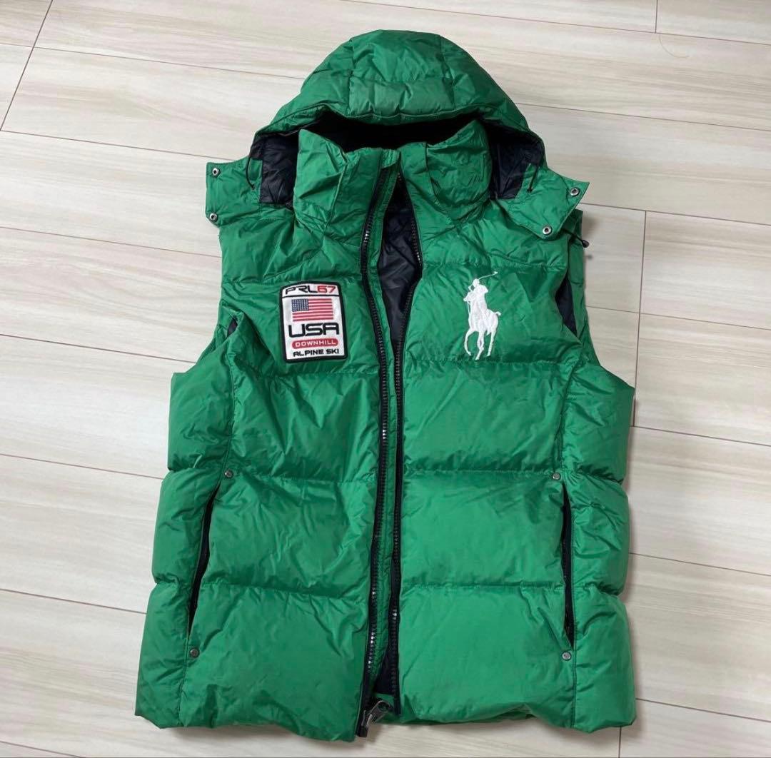 グリーン フード付きダウンベスト ポロ刺繍