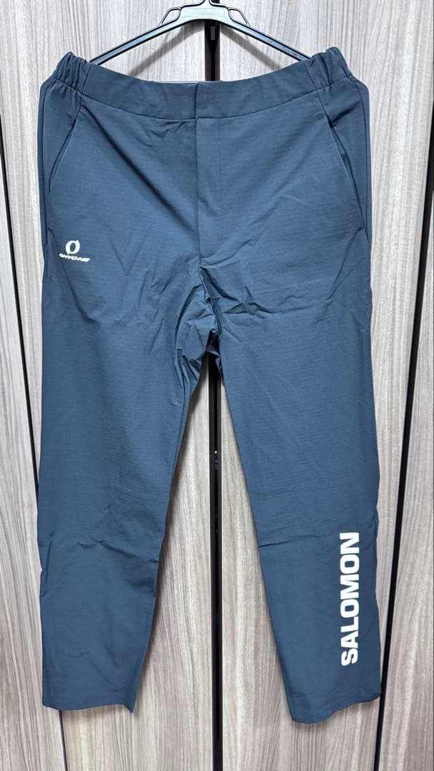 サロモンロゴ入り／オンヨネ　ウィンドブレーカー　ジャケット+パンツ　Lサイズ