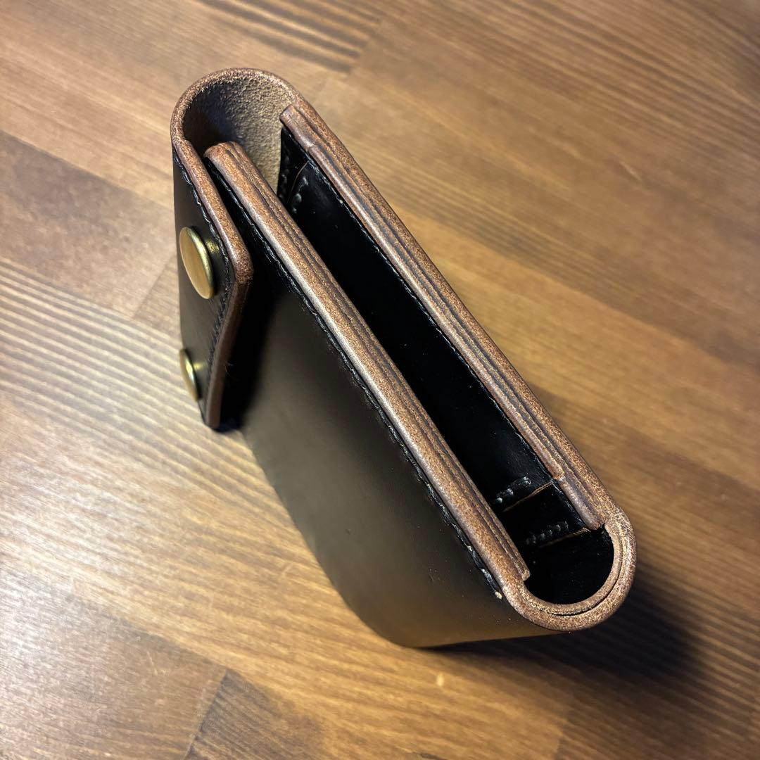 トラッカーウォレット　ハーフタイプ　ホーウィン社　クロムエクセル　二つ折り