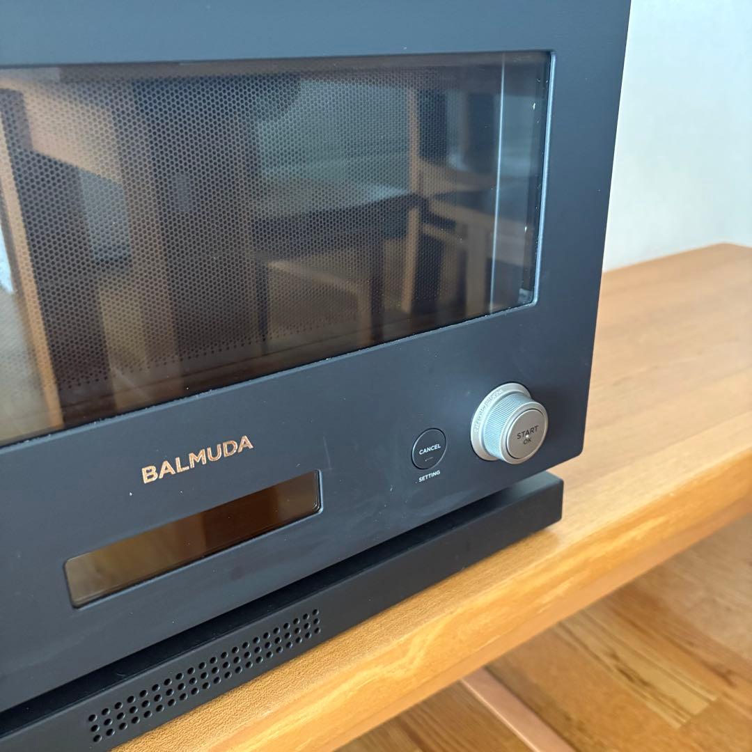 【ジャンク品】美品BALMUDA K04A-BK オーブンレンジ（匿名配送）