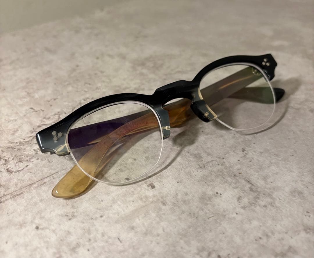 ※一点物 バッファローホーン眼鏡　水牛角　ハーフリム眼鏡　伊達メガネ　サングラス