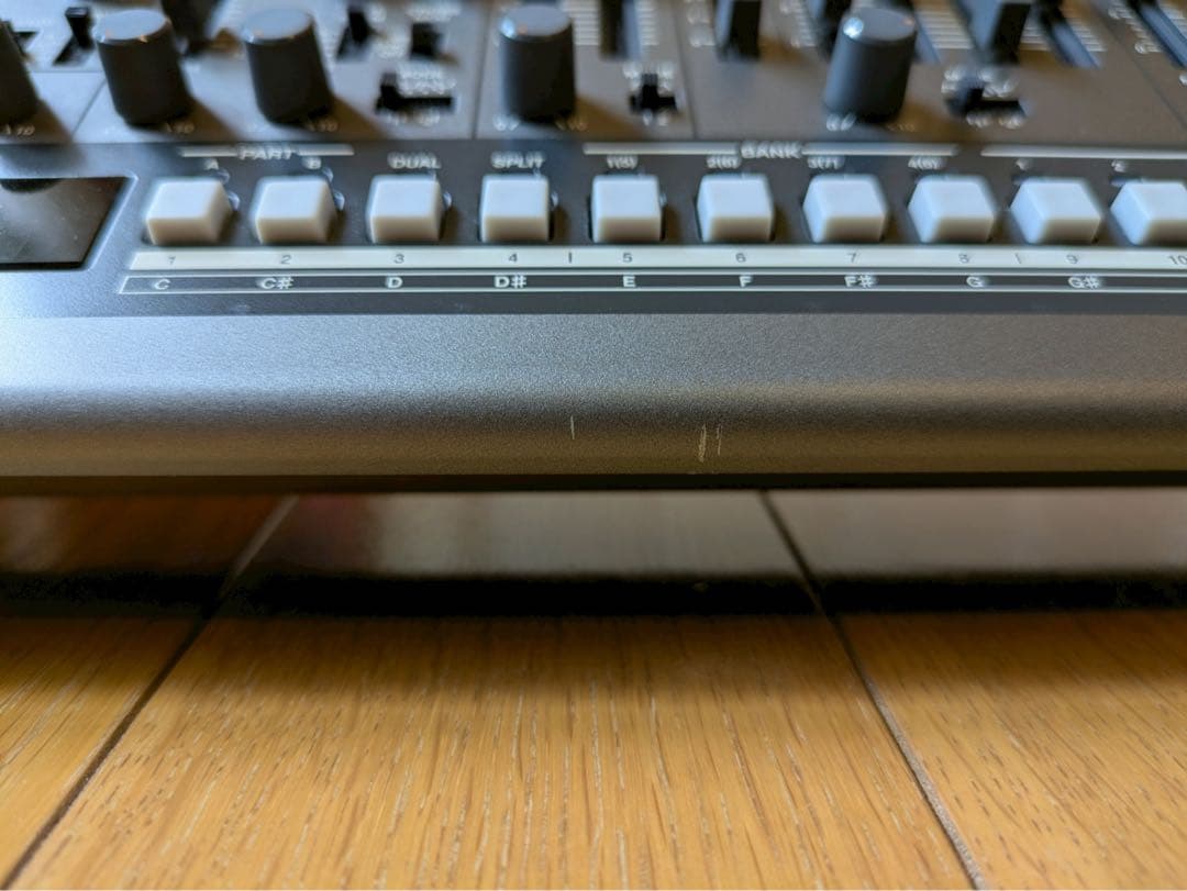 Roland シンセサイザー　音源モジュール　JX-08