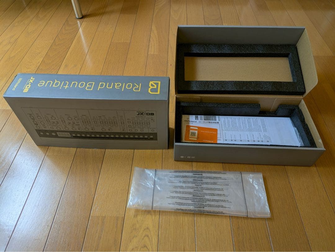 Roland シンセサイザー　音源モジュール　JX-08