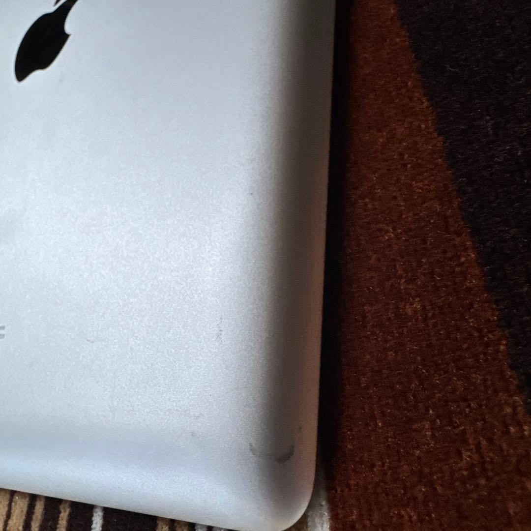 初代 iPad 32GB セルラーモデル Softbank