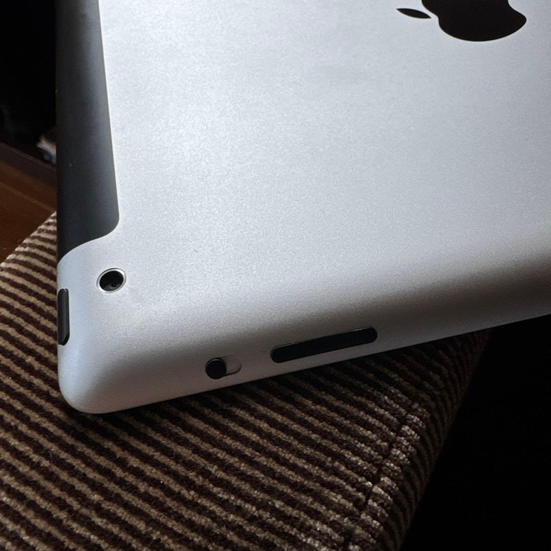 初代 iPad 32GB セルラーモデル Softbank