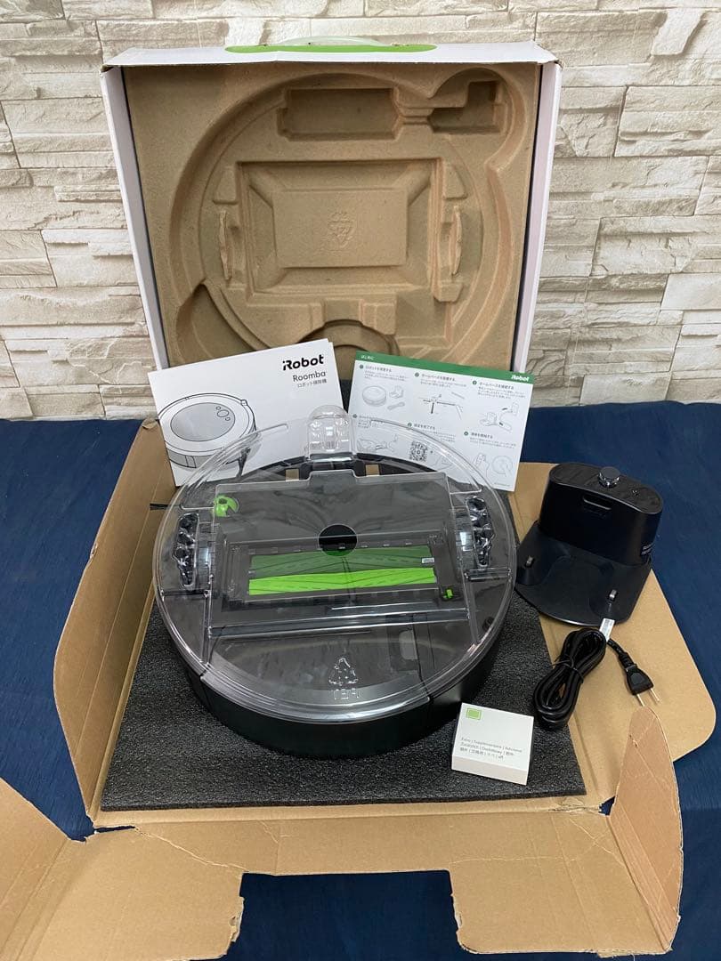 iRobot Roomba i2 ロボット掃除機本体 アイロボット　ルンバ