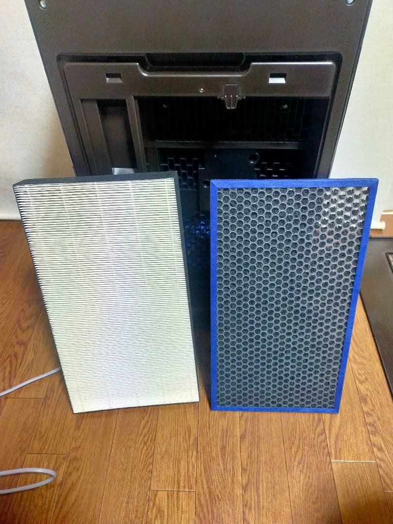 SHARP 加湿空気清浄機　プラズマクラスター　 KI-PX70−T　22年製