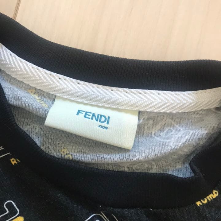 FENDI キッズ　FILA コラボ　半袖　ズッカ