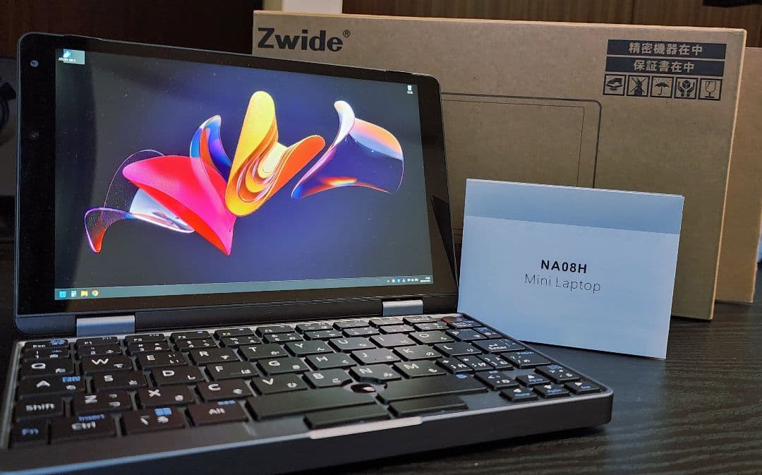 UMPC Zwide 2in1　８インチ　ミニpc