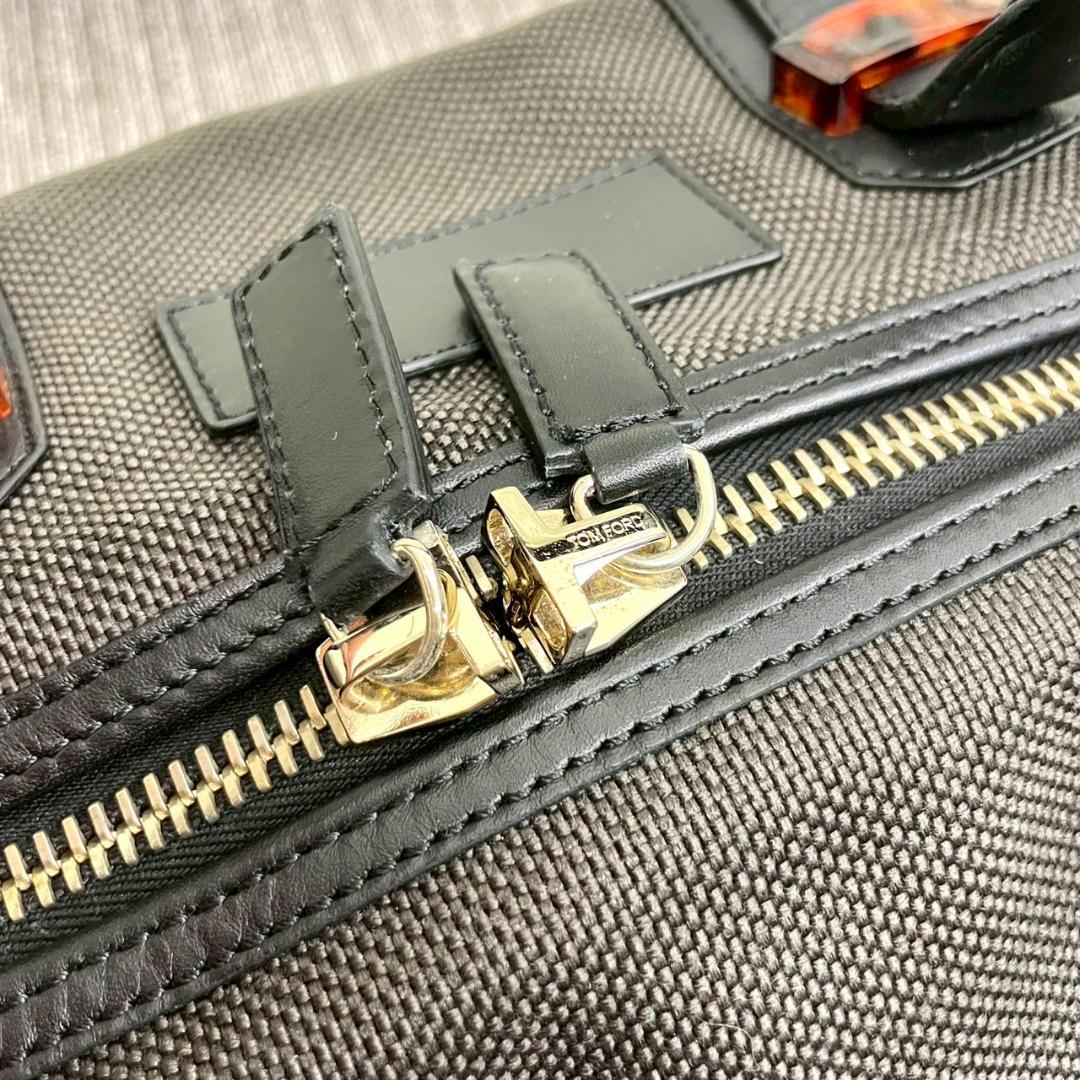 超美品　TOM FORD　トムフォード　2awy　ショルダー　ボストンバック