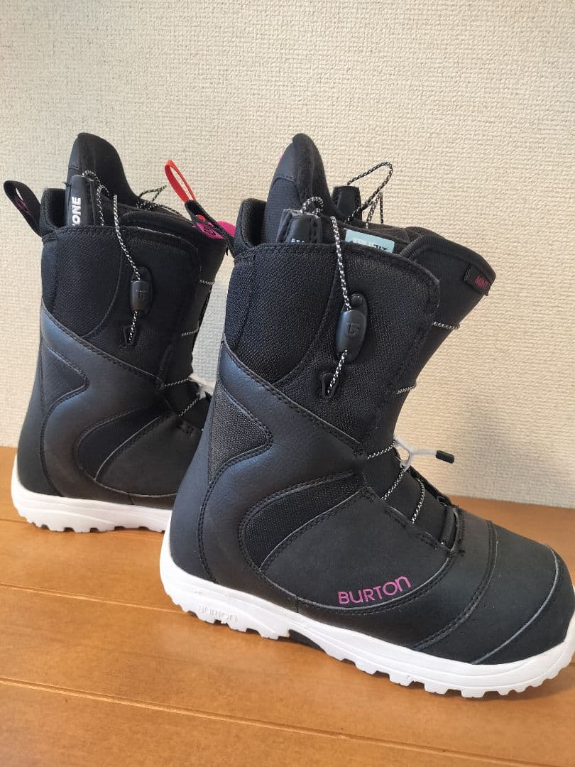 超美品 BURTON バートン Mint スノーボードブーツ 23.5cm
