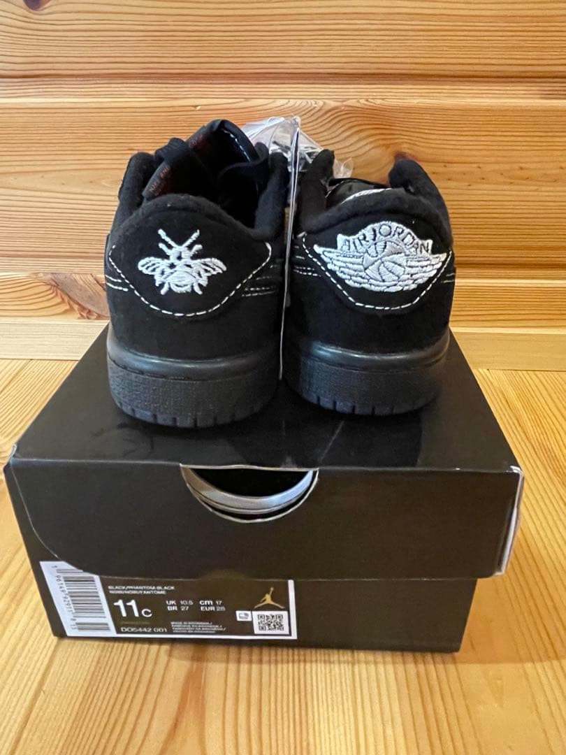 新品未使用 Travis Scott × Nike Air Jordan 1