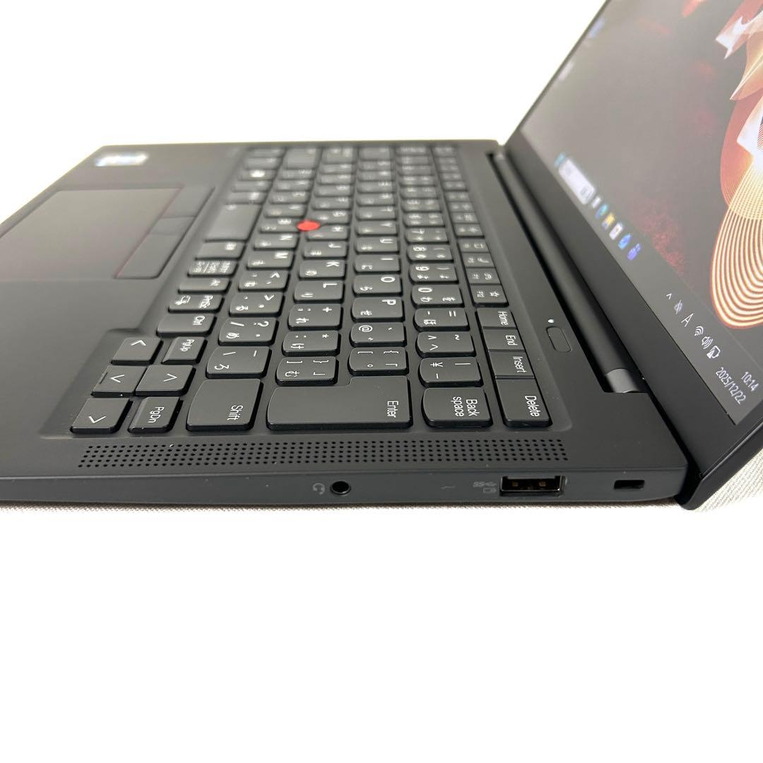 Lenovo X1 Carbon Gen9 i5 256GB バッテリー超良好