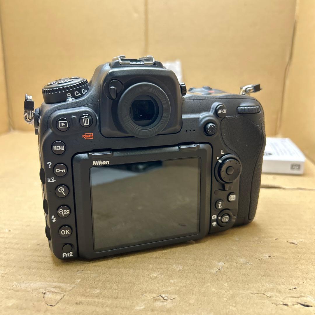 Nikon デジタル一眼レフカメラ D500 ボディ