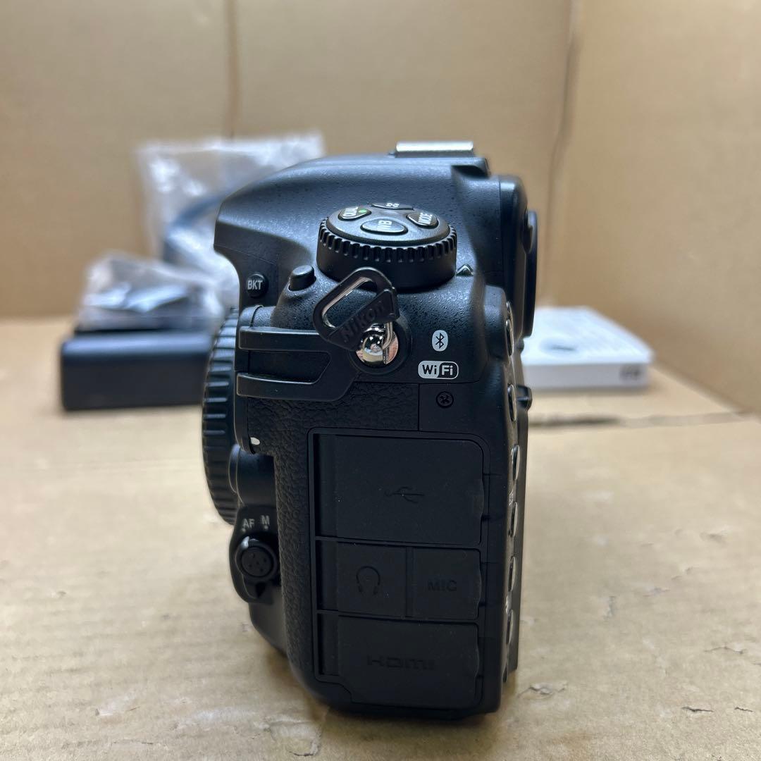 Nikon デジタル一眼レフカメラ D500 ボディ