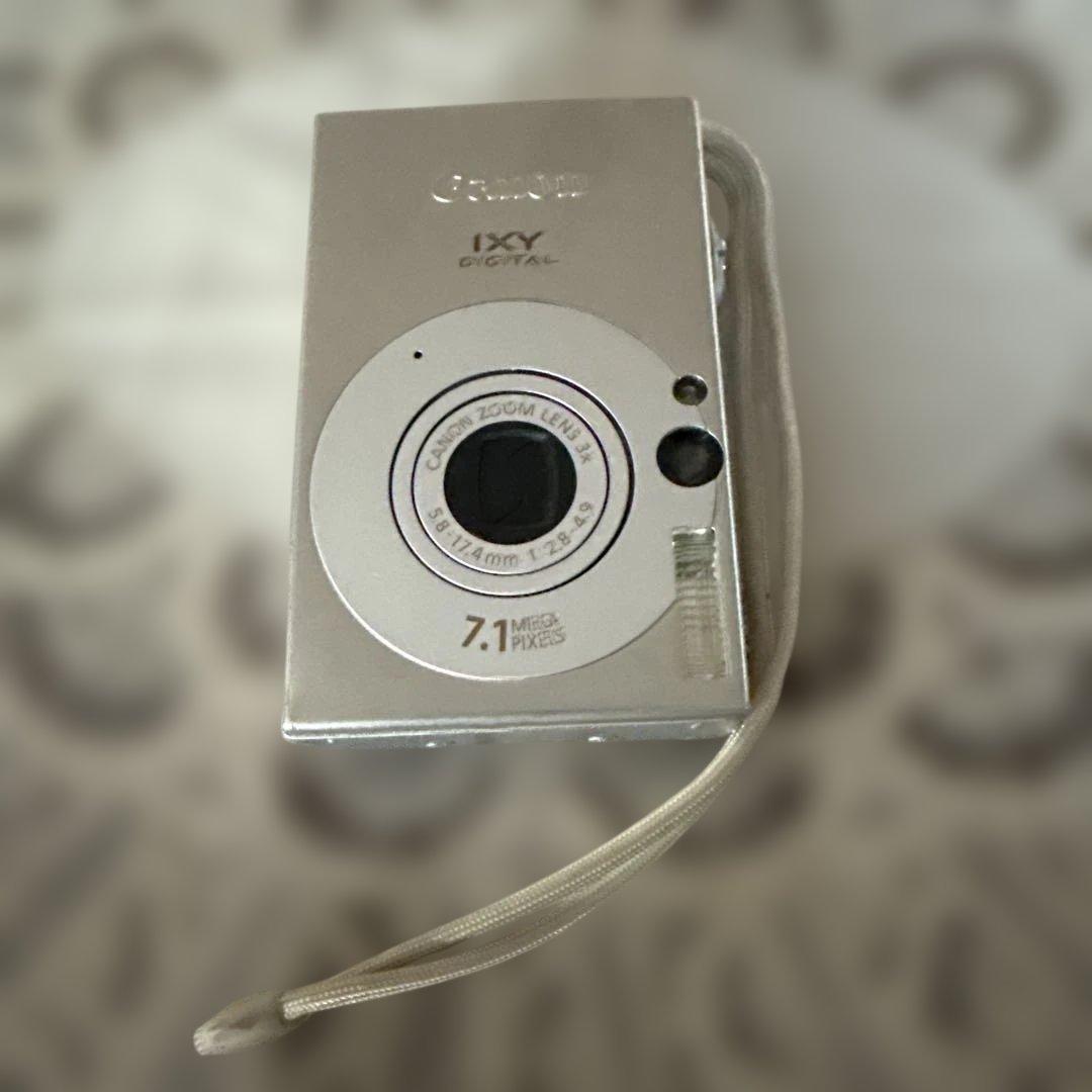 Canon IXY DIGITAL 7.1メガピクセル