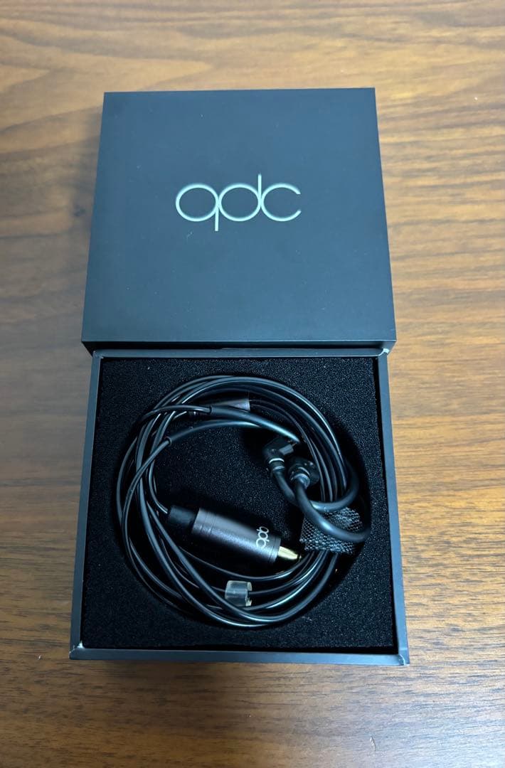 ほぼ新品 qdc SUPERIOR 純正4.4mmケーブル付き