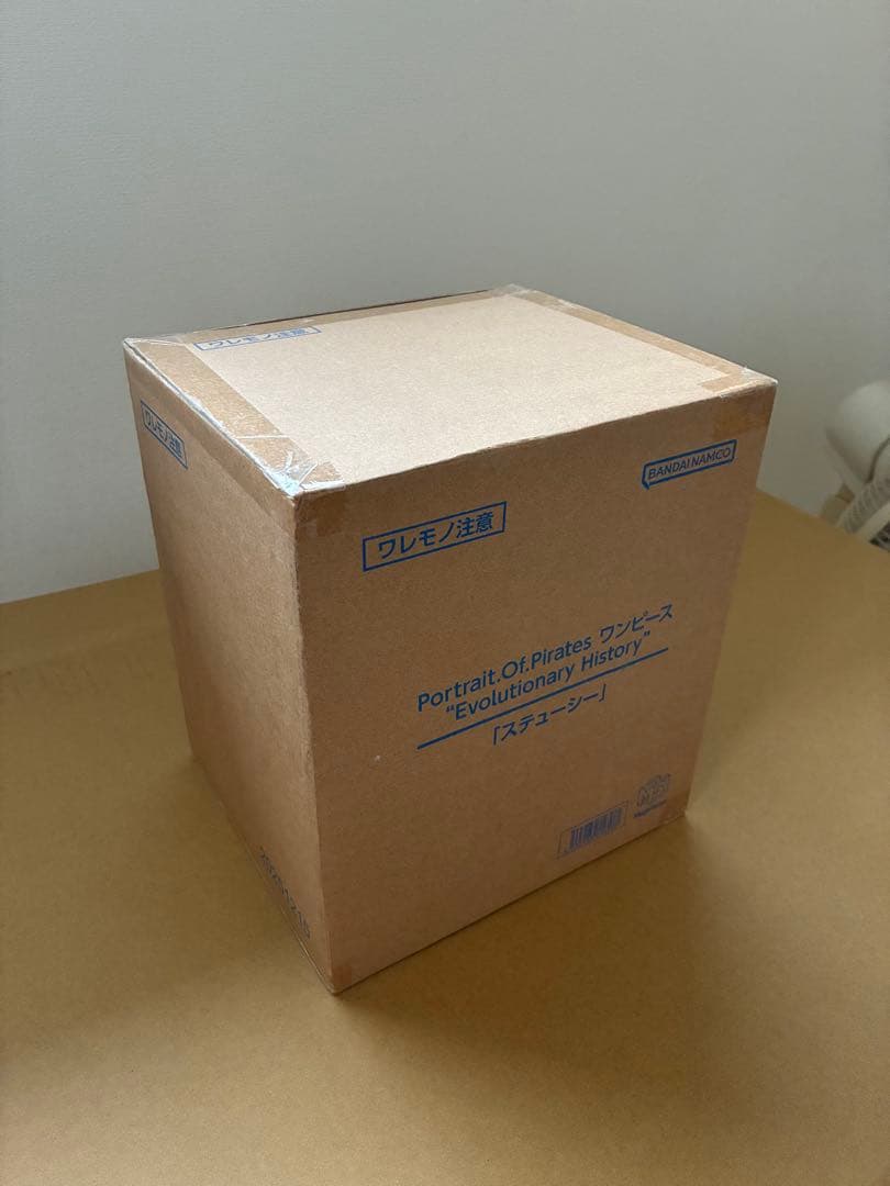 ワンピース STUSSY フィギュア POP 未開封