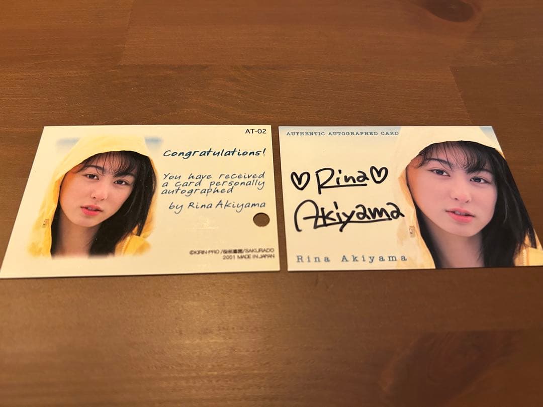 秋山莉奈　直筆サインカード　114/400