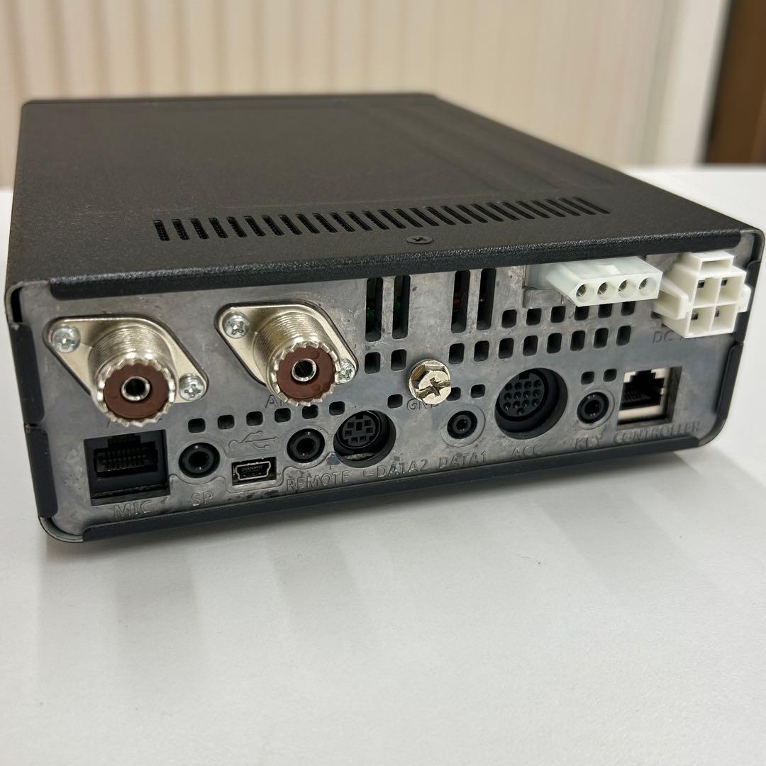 ICOM IC-7100 S / AT-180 トランシーバー+チューナーセット