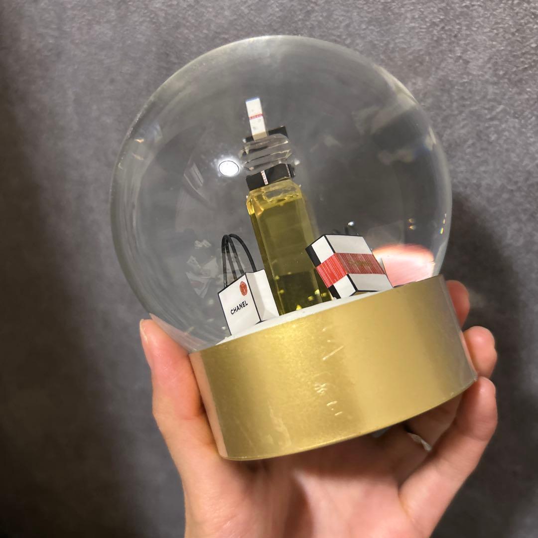 2021年 CHANEL スノードーム インテリア