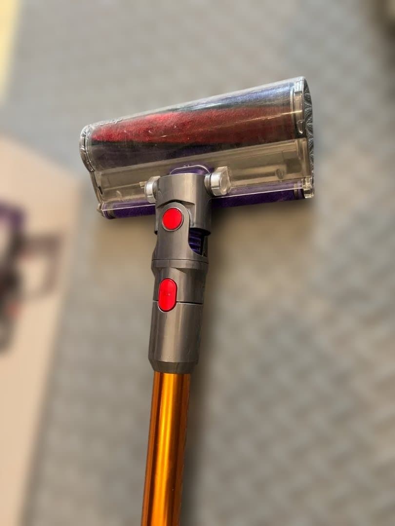 DysonV10 Fluffy（外箱・フロアドック付、動作可、バッテリー要交換）