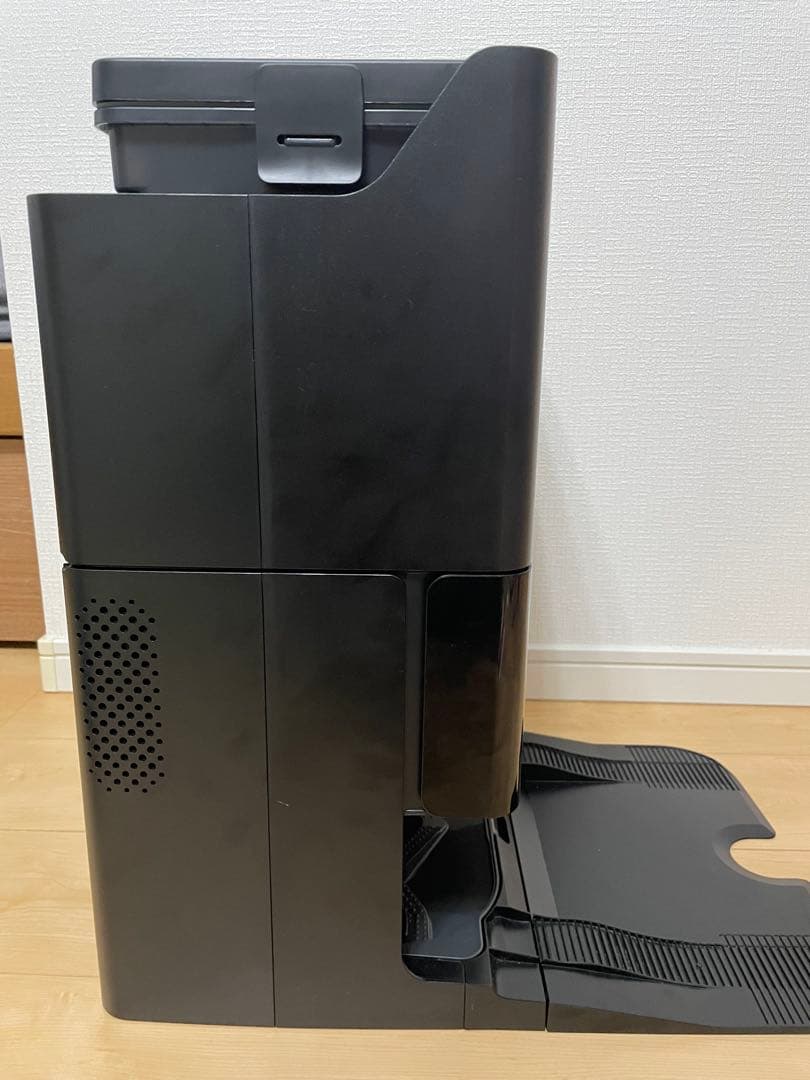 ロボット掃除機　Roborock QRRC52-04