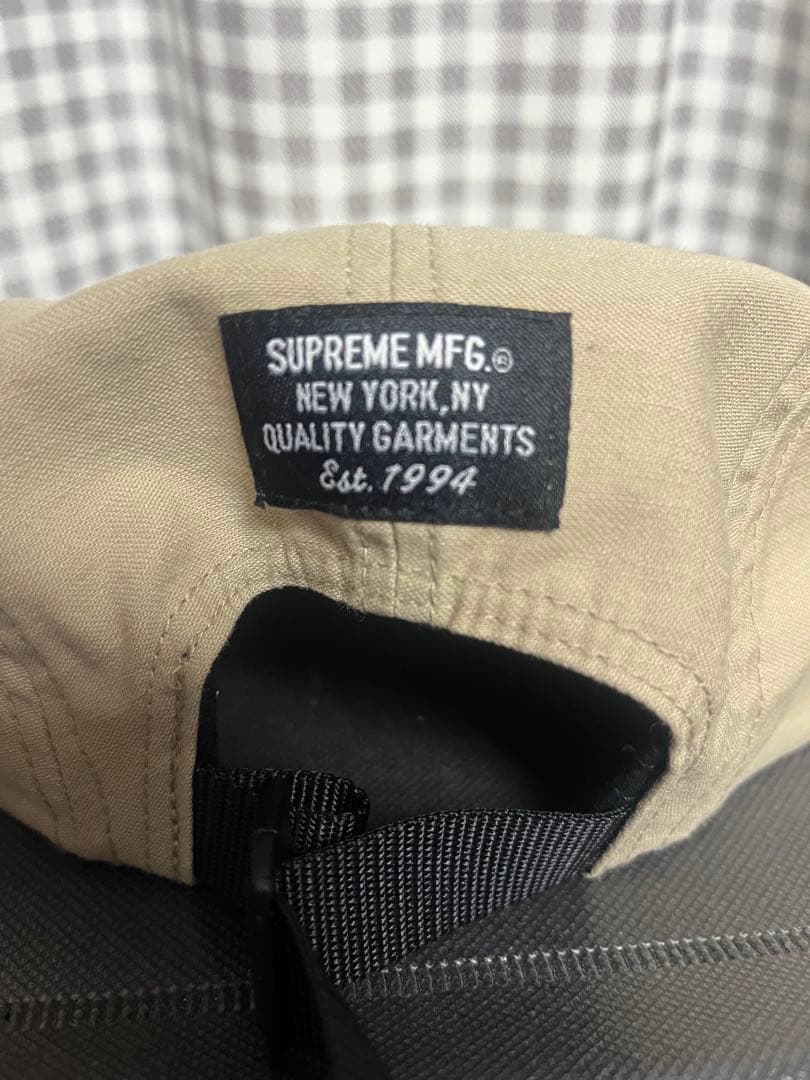 Supreme ベージュ ロゴキャップ　25AW