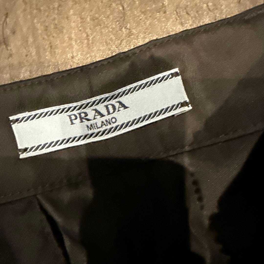 プラダ　PRADA ナイロンパンツ