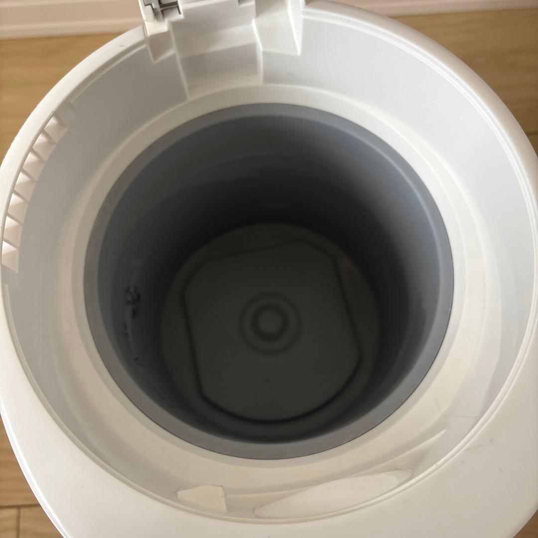 ZOJIRUSHI スチーム式　加湿器 ホワイト　EE-DE35